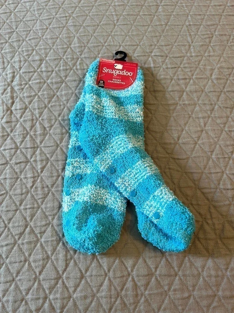 5/ $25 Snugadoo blue stripped fuzzy socks OS